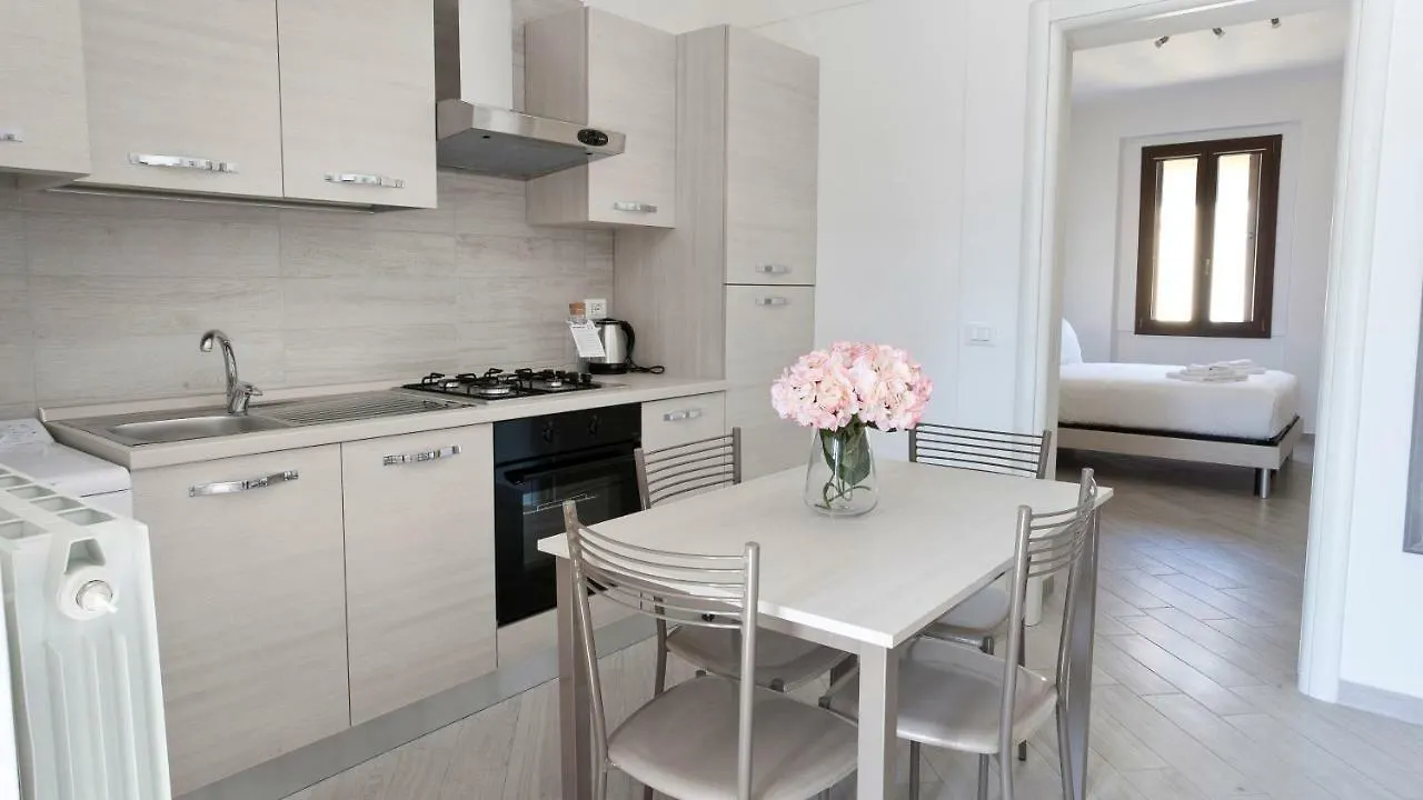 Italianway-Cornalia 8 Apartment Milan